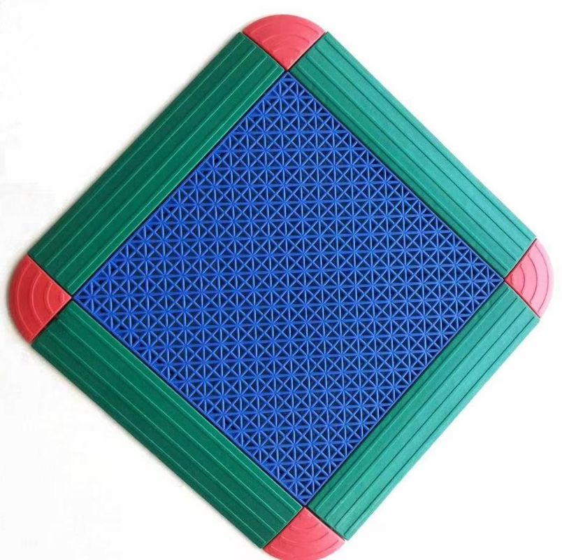 Blue PP Interlocking Sports Flooring 3.5mm 4.5mm 6mm Outdoor Sports Interlocking Tiles