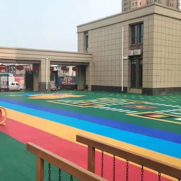 Blue PP Interlocking Sports Flooring 3.5mm 4.5mm 6mm Outdoor Sports Interlocking Tiles