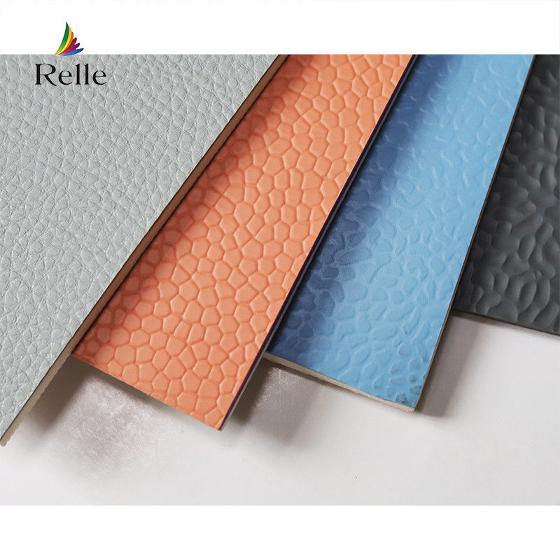 600 Color Options Relle PVC Futsal Court Flooring Roll With Gridding Texture Design